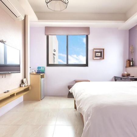 Jhongshan Building Bed And Breakfast Hualien City Exterior foto